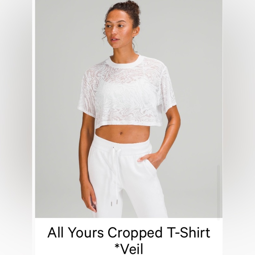 White cropped lululemon shirt size 6
